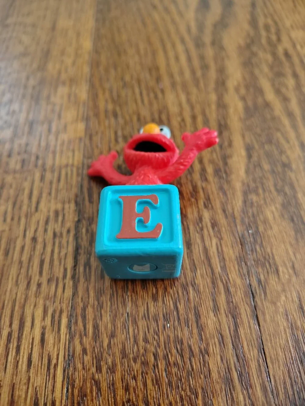 Six Tonies - Peppa Pig, Elmo, Pete the Cat, Creative and more
